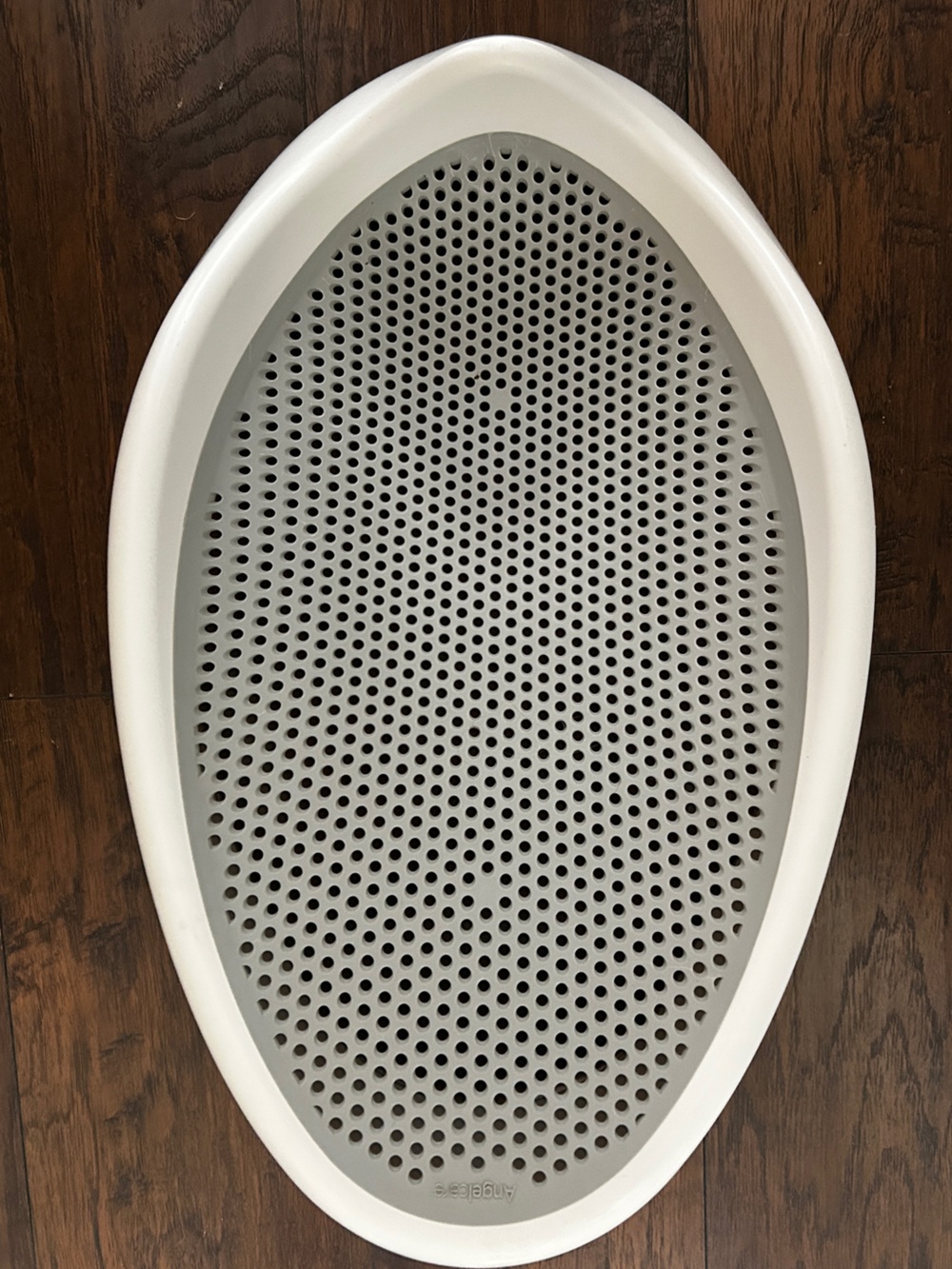 Angelcare Oval Non-Slip Baby Infant Care Bath Tub